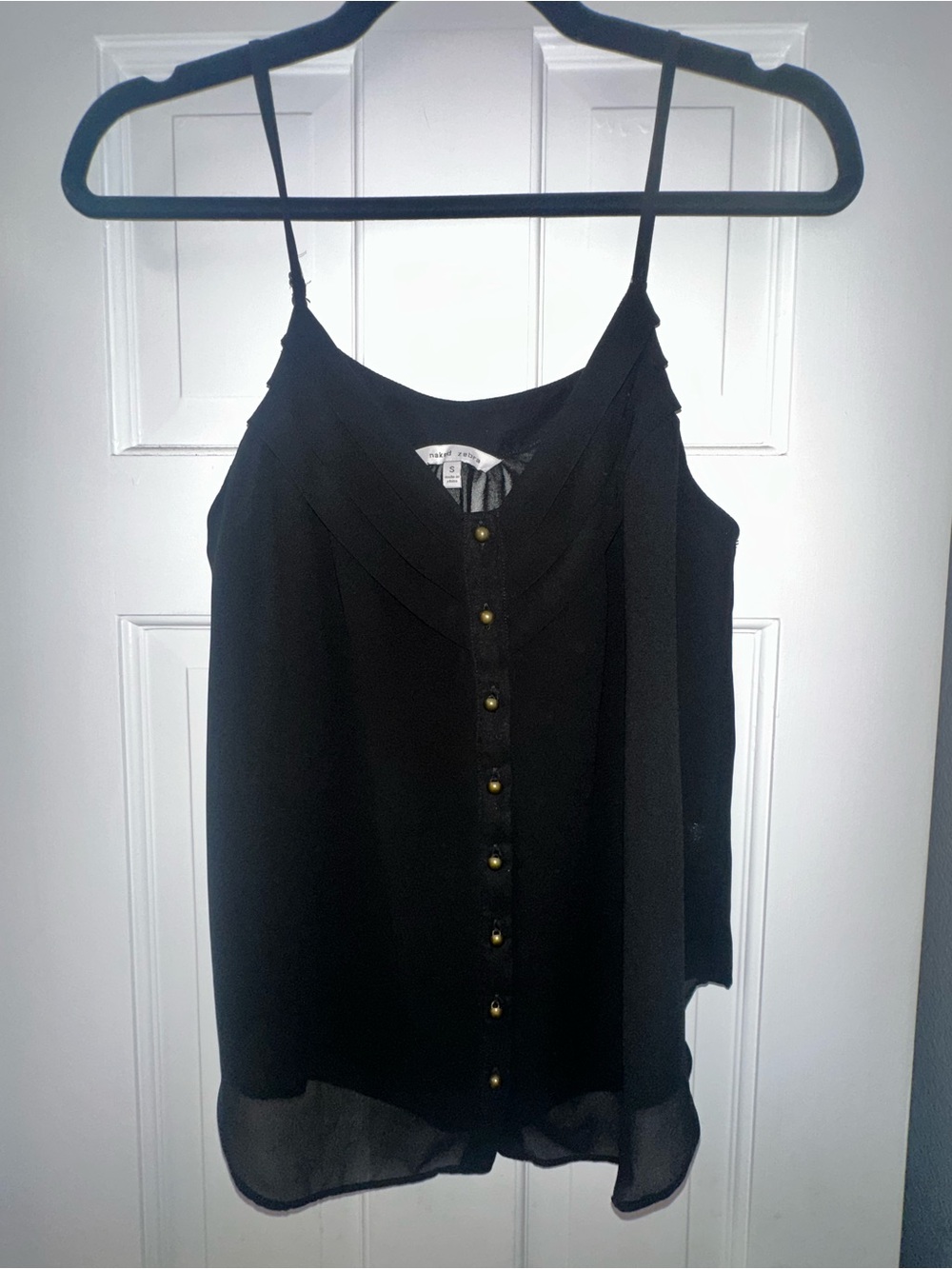 Naked Zebra Black Button-Front Chiffon Camisole